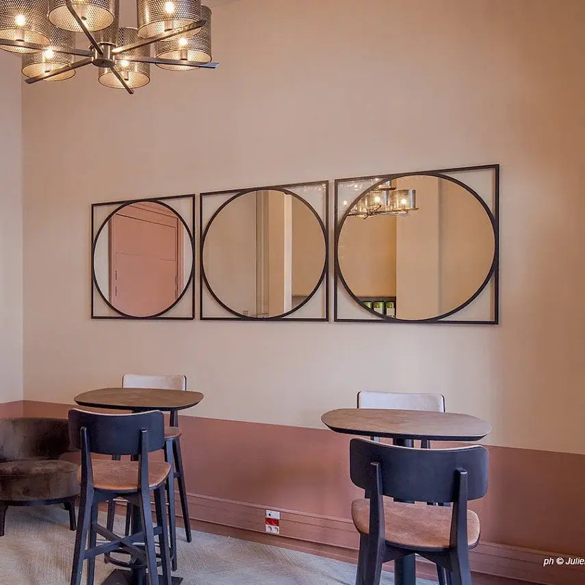 Miroir mural design sérigraphié noir ambiance moderne et épurée