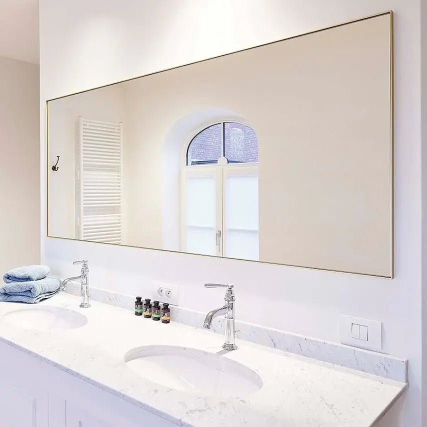 Miroir XXL mural détail cadre aluminium finition satinée